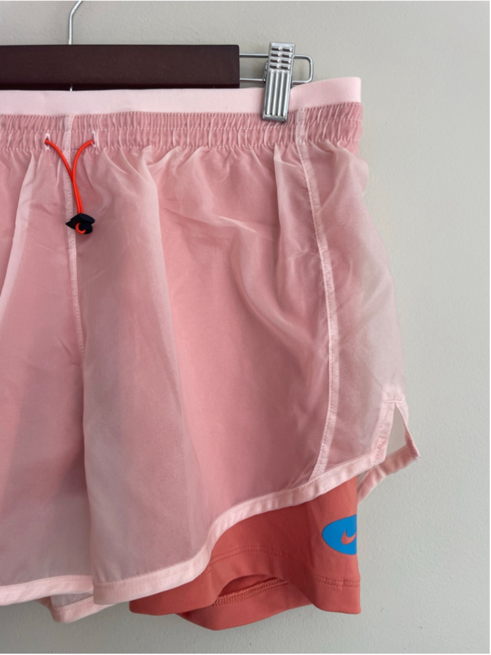 Nike Tempo Luxe Running Shorts Icon Clash Orange Size Medium NWT DM7739 - Picture 2 of 4